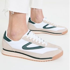 NWT Tretorn Rawlins Sneakers size 6